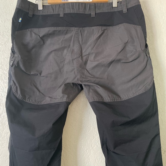 FJALLRAVEN Kaipak Men's Trousers Regular Length 37” US, 54 EU - Picture 8 of 9